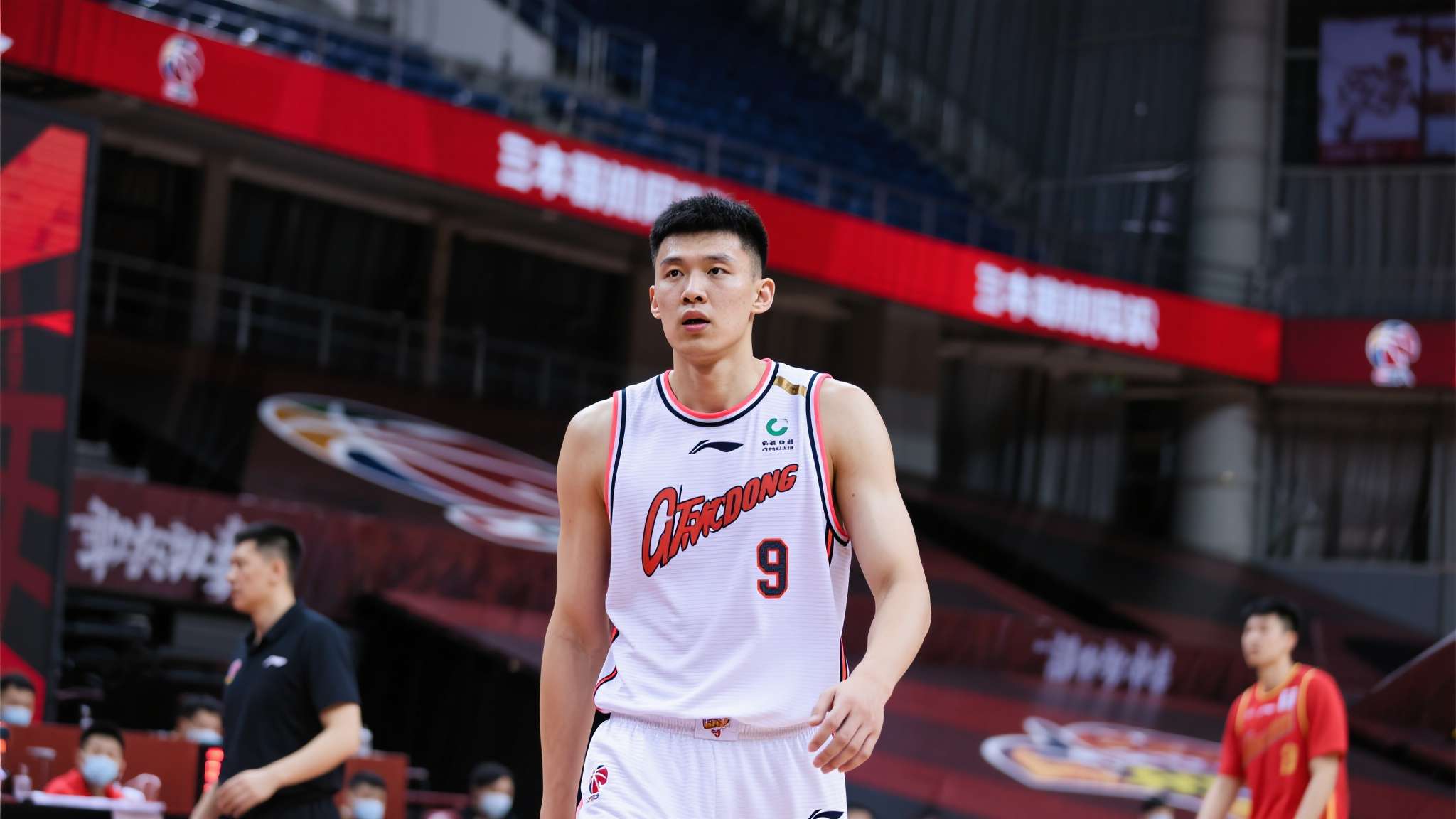 宋庭嘲讽广东男篮